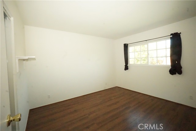 Detail Gallery Image 16 of 34 For 846 Verna Ave, Newbury Park,  CA 91320 - 4 Beds | 2 Baths