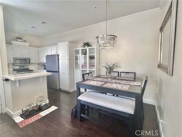 Detail Gallery Image 7 of 49 For 3680 S Bear St #16 / J,  Santa Ana,  CA 92704 - 1 Beds | 1 Baths