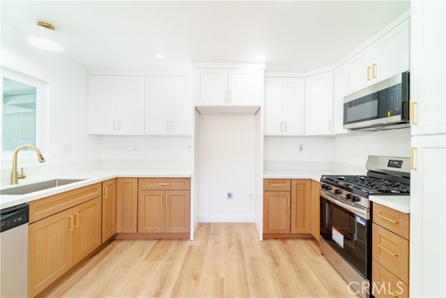 Detail Gallery Image 8 of 48 For 1006 Van Pelt, East Los Angeles,  CA 90063 - 3 Beds | 2 Baths