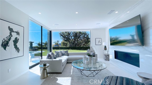 Detail Gallery Image 25 of 40 For 1187 Piedra Morada Dr, Pacific Palisades,  CA 90272 - 6 Beds | 6/1 Baths