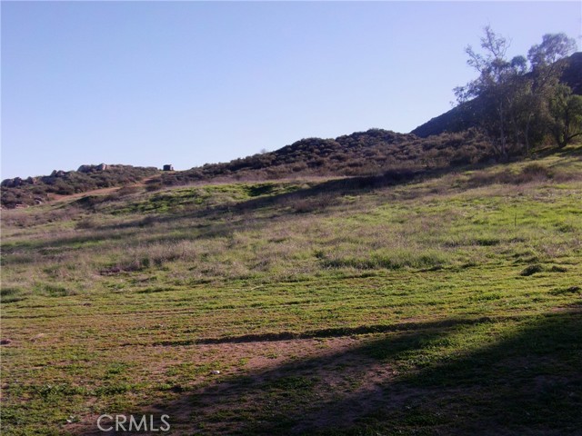 32595 Newport Road, Winchester CA: https://media.crmls.org/medias/e3a5262b-8865-4149-9f06-974620f31f6e.jpg