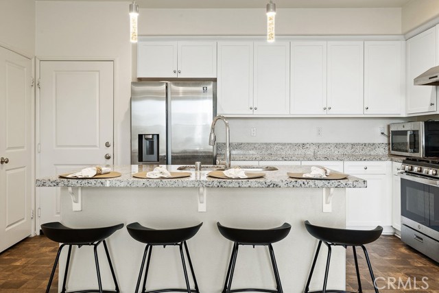 Detail Gallery Image 7 of 34 For 1018 Shiba Ct, Upland,  CA 91786 - 3 Beds | 2/1 Baths