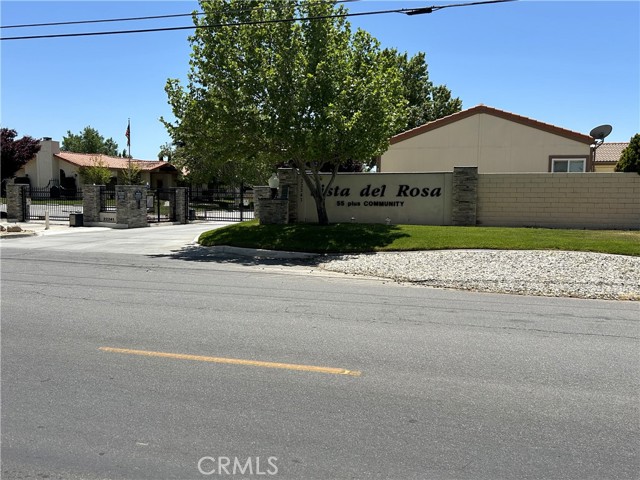 22241 Nisqually Rd #60, Apple Valley, CA 92308