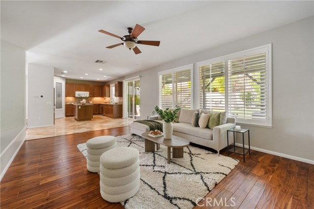 Detail Gallery Image 15 of 68 For 22229 Evening Star Ct, Saugus,  CA 91390 - 6 Beds | 5 Baths