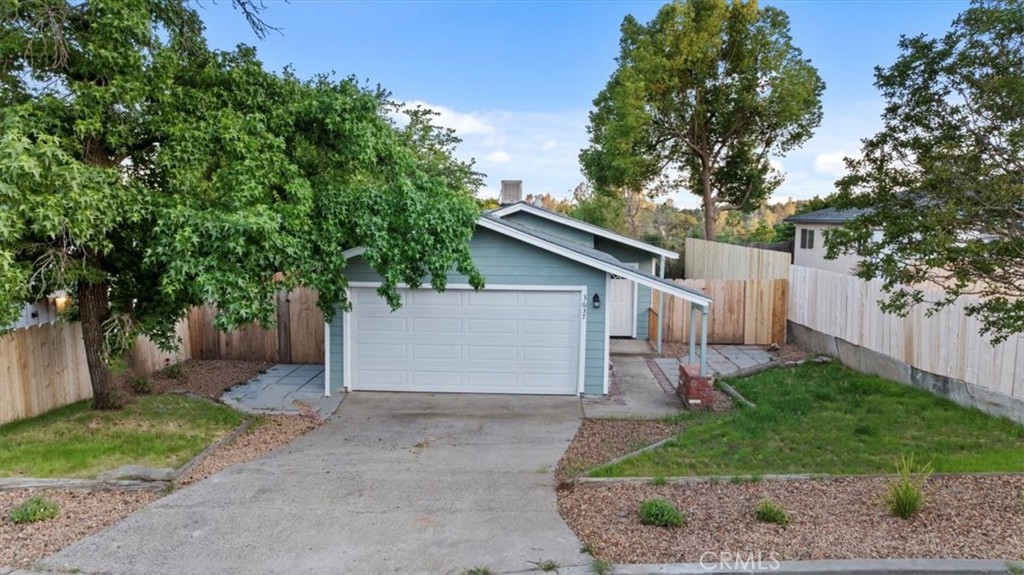 3637 Stauss Avenue