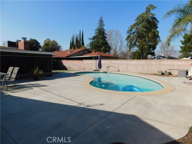 1740 OHIO Street, Redlands CA: https://media.crmls.org/medias/e3a7657f-1607-4642-a3a9-976d38b7a9f1.jpg