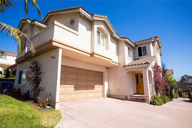 1928 Ruhland Avenue, Redondo Beach CA: https://media.crmls.org/medias/e3a7be07-ee6b-485e-af7b-98a2de401b0b.jpg