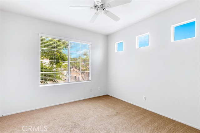 64 Vista del Valle, Aliso Viejo CA: https://media.crmls.org/medias/e3a7d8c9-0f55-4a1e-9ba1-4a39ffc70382.jpg