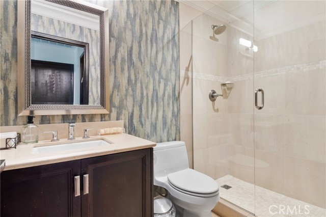 15 Medlar, Irvine CA: https://media.crmls.org/medias/e3a85b46-89c2-4c5e-a9ea-ed695787d864.jpg