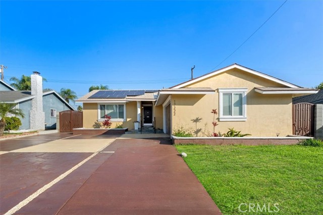 Detail Gallery Image 2 of 34 For 17222 Wall, Carson,  CA 90746 - 4 Beds | 2 Baths