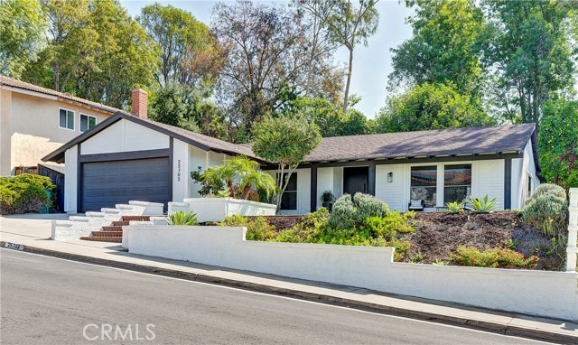 Detail Gallery Image 2 of 57 For 25702 Cervantes Ln, Mission Viejo,  CA 92691 - 4 Beds | 2 Baths