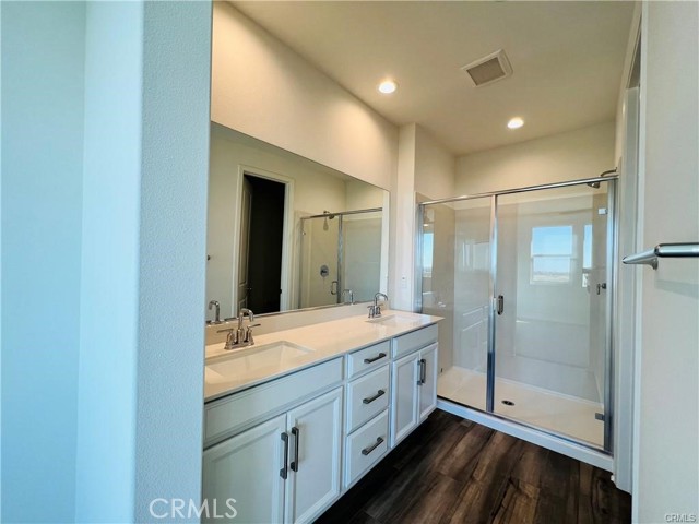 Detail Gallery Image 13 of 20 For 172 Sawbuck, Irvine,  CA 92618 - 2 Beds | 2/1 Baths