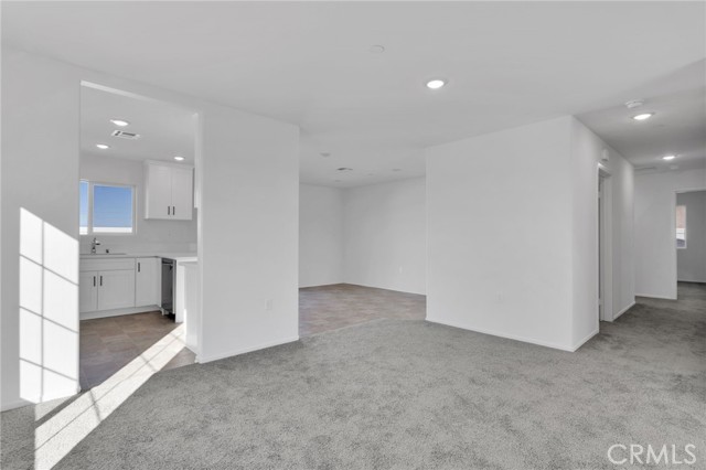 Detail Gallery Image 9 of 42 For 10110 Kemper Ave, Adelanto,  CA 92301 - 4 Beds | 2/1 Baths