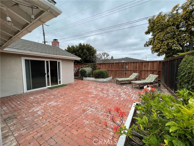Detail Gallery Image 9 of 12 For 1169 Augusta St, Costa Mesa,  CA 92626 - 2 Beds | 2 Baths
