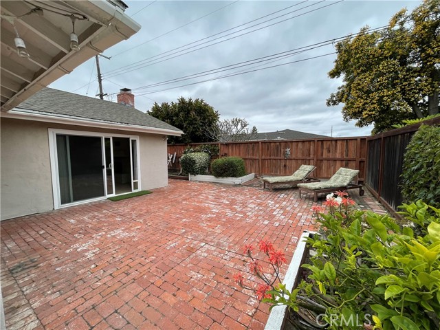 Detail Gallery Image 9 of 12 For 1169 Augusta St, Costa Mesa,  CA 92626 - 2 Beds | 2 Baths