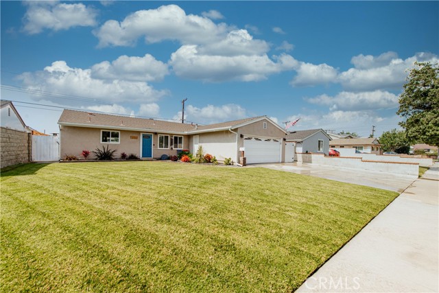 Image 2 for 3702 W Kingsway Ave, Anaheim, CA 92804