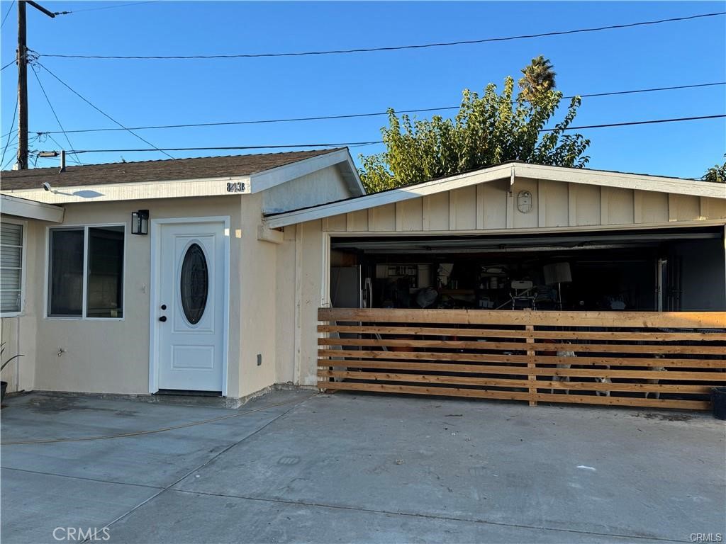 843 W Irving Place #B