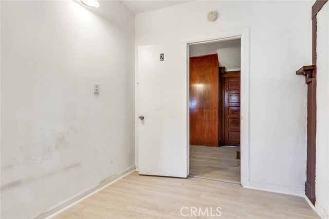 Detail Gallery Image 9 of 27 For 869 N F St, San Bernardino,  CA 92410 - 5 Beds | 3 Baths
