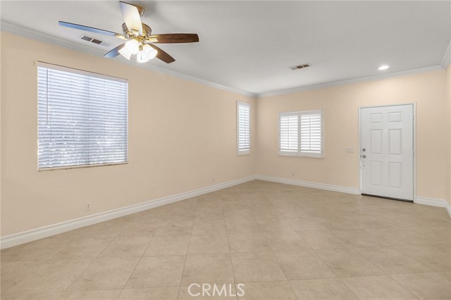 Detail Gallery Image 3 of 30 For 51 Appleglen Dr, Irvine,  CA 92602 - 4 Beds | 2/1 Baths