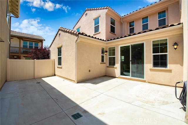 13016 Waterlily Way, Chino CA: https://media.crmls.org/medias/e3adeb80-e621-4acb-a921-dfc53a40fa1d.jpg