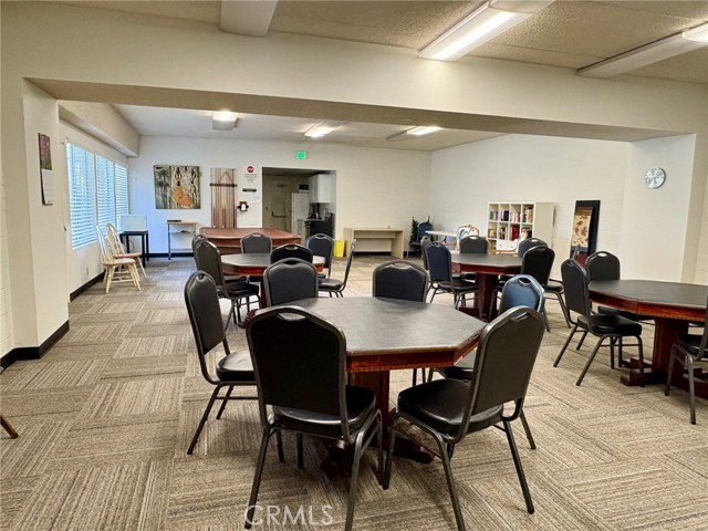 5499 Paseo Del Lago W, Laguna Woods CA: https://media.crmls.org/medias/e3adfc84-04fb-42fb-985d-b1c7ef629a06.jpg