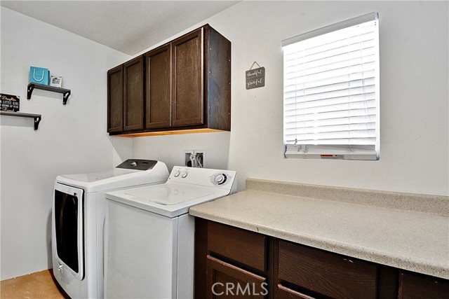 Detail Gallery Image 12 of 23 For 809 Dylan Dr, Upland,  CA 91784 - 4 Beds | 2/1 Baths