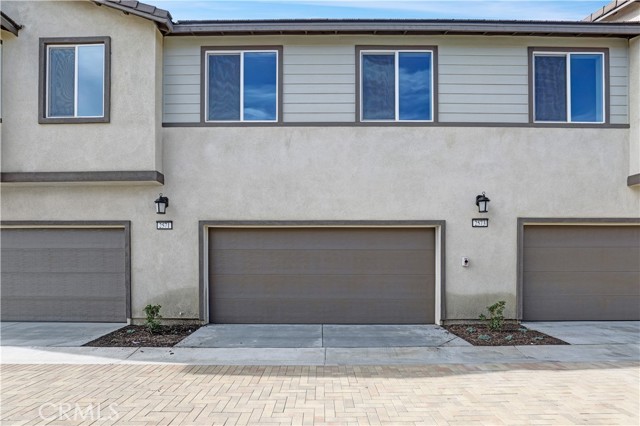 Detail Gallery Image 3 of 32 For 2571 Cloudview Privado, Ontario,  CA 91761 - 3 Beds | 2/1 Baths