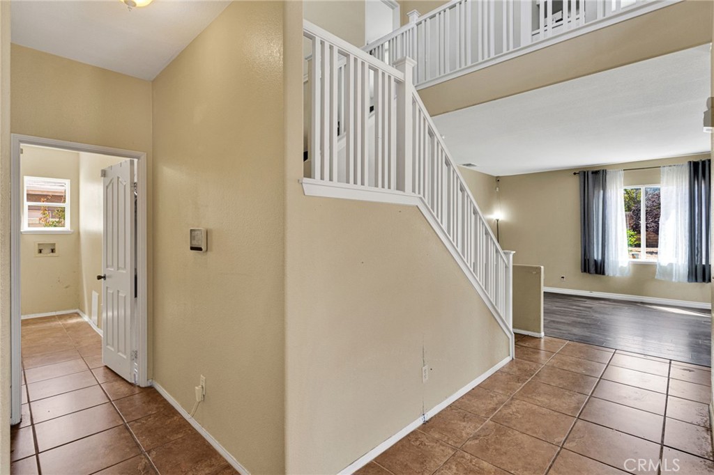 MLS #CV26188173 image #5