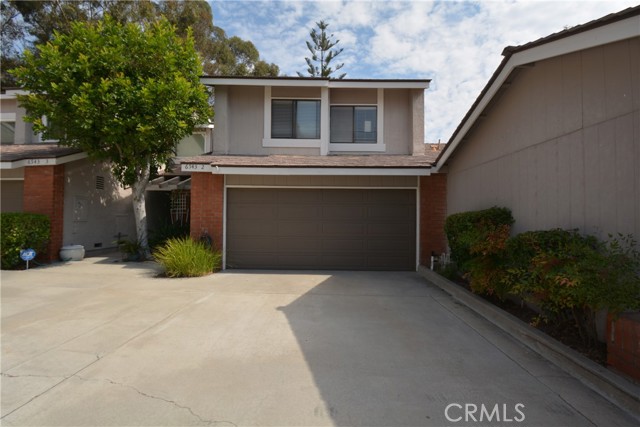 Detail Gallery Image 3 of 35 For 6543 E Camino Vista #2,  Anaheim Hills,  CA 92807 - 3 Beds | 2/1 Baths