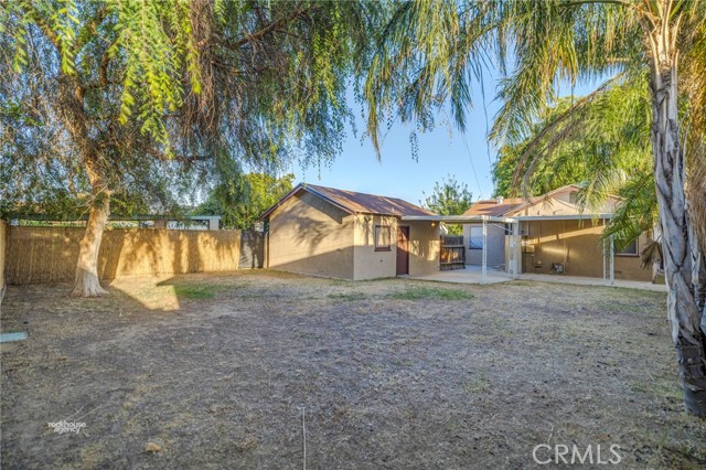 Detail Gallery Image 24 of 26 For 234 Linda Vista Dr, Bakersfield,  CA 93308 - 2 Beds | 1 Baths