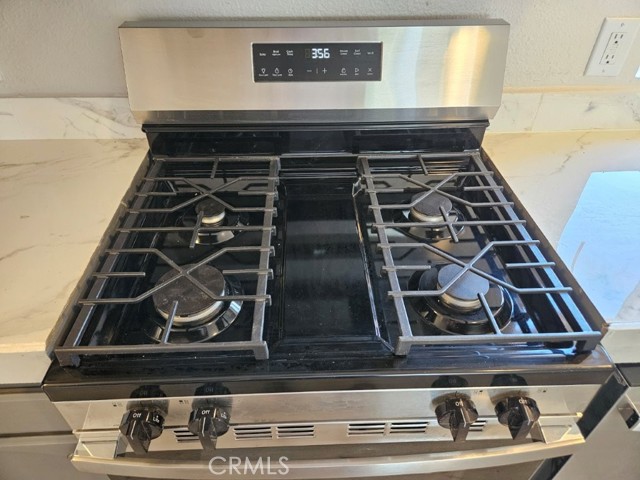 4223 Woodview Lane, Mariposa CA: https://media.crmls.org/medias/e3b1abf8-6a31-4673-806a-71b4be5c842f.jpg