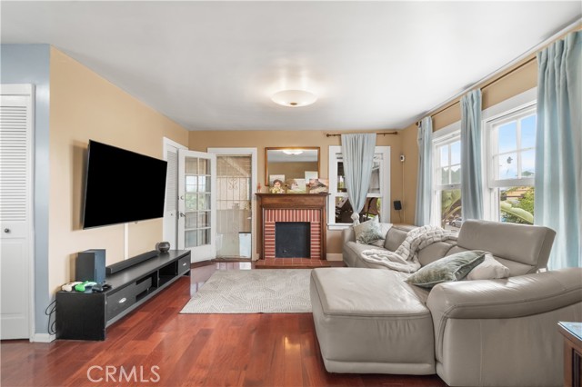 4603 St Charles photo 4