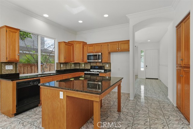 Detail Gallery Image 8 of 33 For 27570 Nellie Court, Temecula,  CA 92591 - 4 Beds | 2 Baths