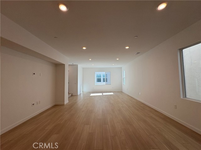 Detail Gallery Image 10 of 28 For 2540 Everly St, El Monte,  CA 91733 - 4 Beds | 3/1 Baths