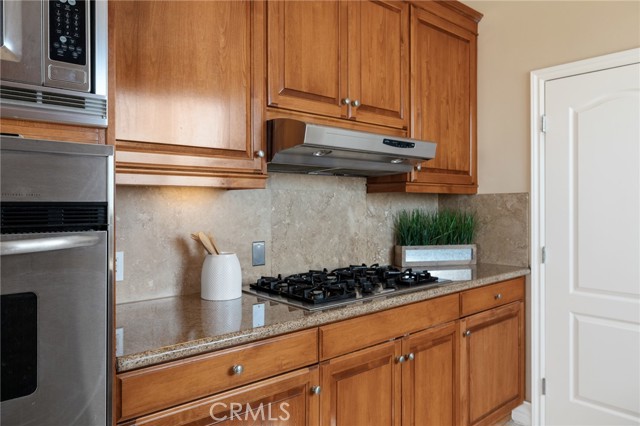 Detail Gallery Image 24 of 46 For 2210 Mathews Ave a,  Redondo Beach,  CA 90278 - 3 Beds | 2/1 Baths