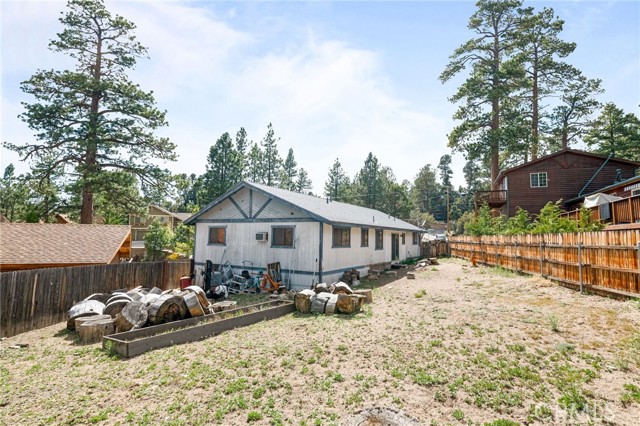 Detail Gallery Image 6 of 24 For 1088 Snow Ridge Rd, Big Bear City,  CA 92314 - 3 Beds | 1/1 Baths