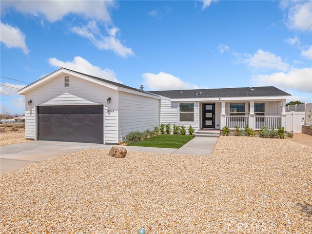 Detail Gallery Image 1 of 40 For 16749 Majela Ave, Victorville,  CA 92394 - 3 Beds | 2 Baths