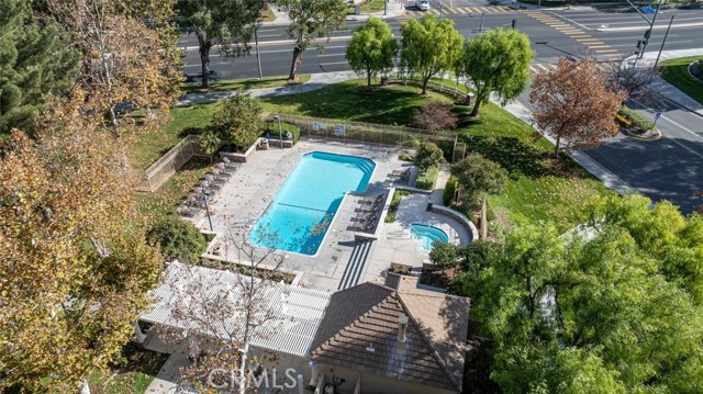 Detail Gallery Image 32 of 42 For 27807 Crown Court Cir #3,  Valencia,  CA 91354 - 3 Beds | 2/1 Baths