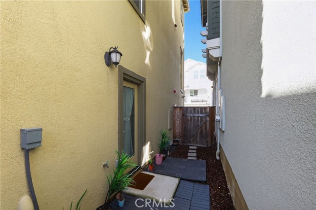 Detail Gallery Image 49 of 67 For 1303 Antonella, Hayward,  CA 94541 - 3 Beds | 3/1 Baths