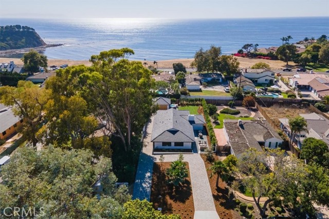 2225 Chelsea Road, Palos Verdes Estates, California 90274, 4 Bedrooms Bedrooms, ,4 BathroomsBathrooms,Residential,For Sale,Chelsea,SB24218477