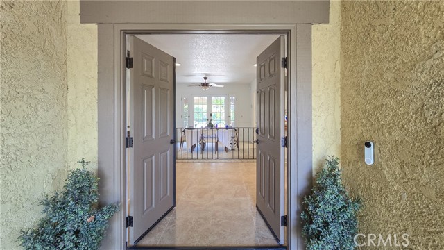 Detail Gallery Image 3 of 55 For 472 Heidelburg Ln, Claremont,  CA 91711 - 3 Beds | 2 Baths