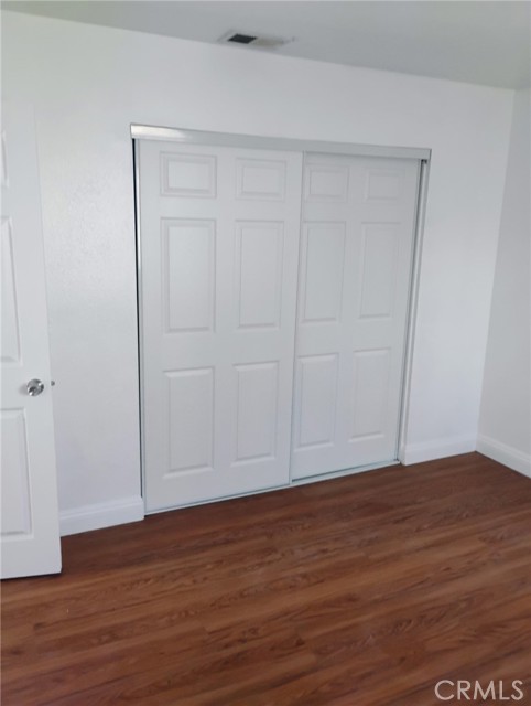 Image 8 of 9 For 21862 Dracaea