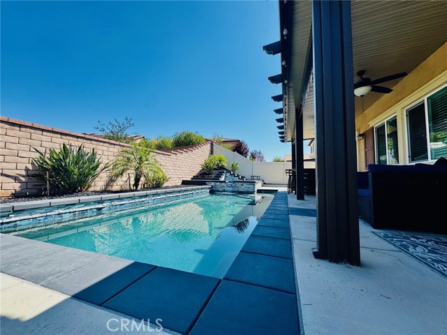 24802 Sandy Trail Place, Menifee CA: https://media.crmls.org/medias/e3bb48cb-8659-49f1-9594-527b147de68e.jpg