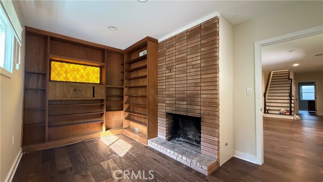 Detail Gallery Image 8 of 31 For 2248 E Chevy Chase, Glendale,  CA 91206 - 3 Beds | 3 Baths