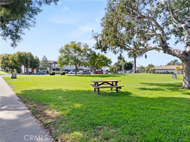 Detail Gallery Image 38 of 46 For 19905 Keswick, Huntington Beach,  CA 92646 - 3 Beds | 2/1 Baths