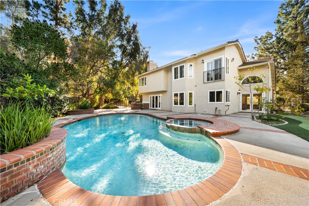 MLS #OC25250292 image #36