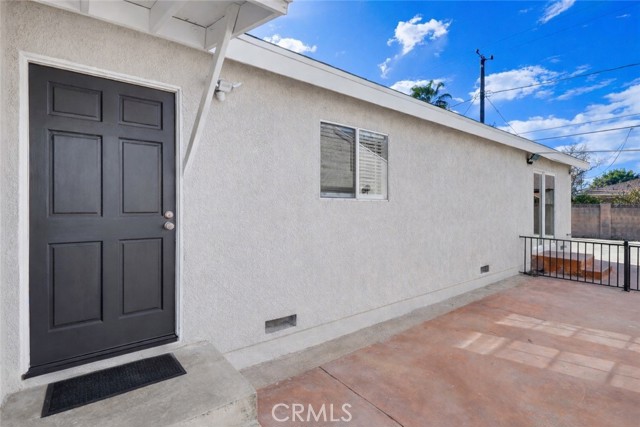 Detail Gallery Image 44 of 47 For 417 S Glenwood Pl., Burbank,  CA 91506 - 5 Beds | 3 Baths