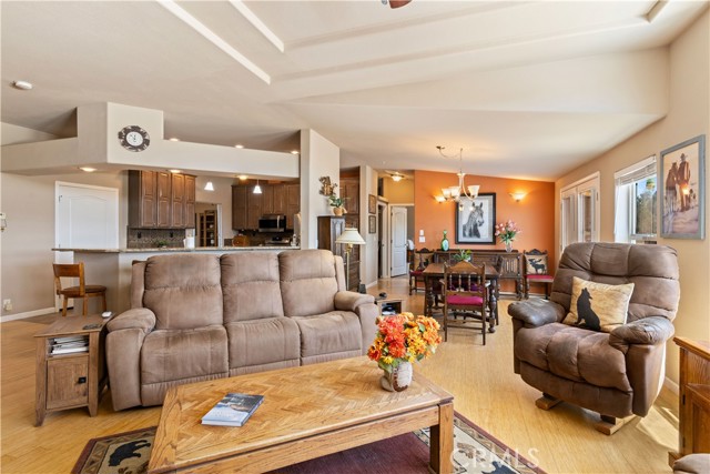 7235 Highland Springs Road, Lakeport CA: https://media.crmls.org/medias/e3bda71a-f956-4ad3-8044-667eb4154c7f.jpg