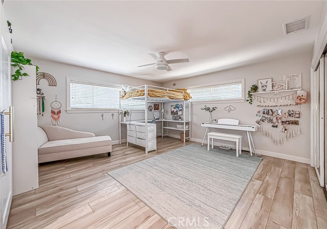 843 Encino Vista Drive, Thousand Oaks CA: https://media.crmls.org/medias/e3bda8d0-fc52-42cf-8ff5-22bd8851941c.jpg
