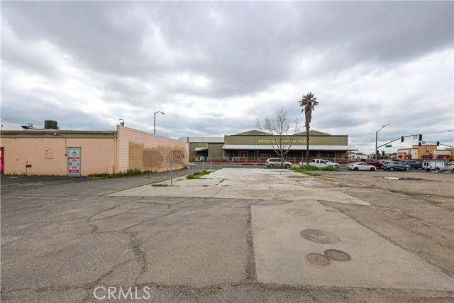 1616 Martin Luther King Jr Way, Merced, California 95340, ,Commercial Lease,For Rent,1616 Martin Luther King Jr Way,CRMC24045105